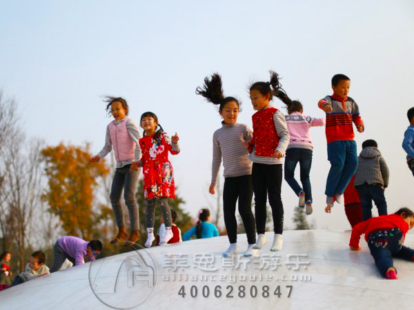 蹦蹦云樂(lè)園